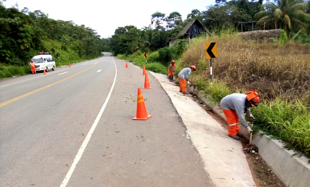 conservacion vial oxapampa